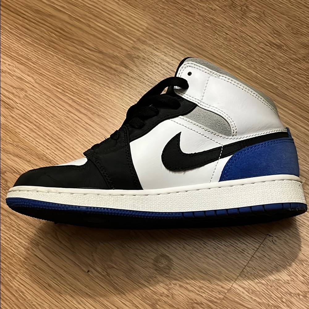Nike Black and Blue High-Top Sneakers